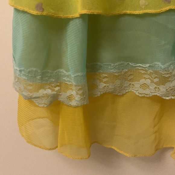 Y2K Frilly girly tank - Picture 3 of 4